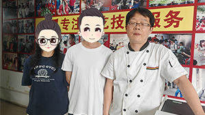 湖北帅哥美女到红松叶报名学柳州螺蛳粉和鸭脚煲