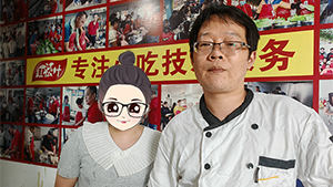 陕西美女到红松叶学柳州螺蛳粉：试吃完直接报名